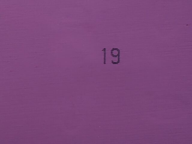 19 фиолетовый